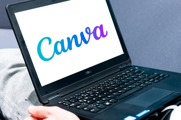 Dekoratives Bild der Kachel 'Medienprodukte gestalten mit Canva'