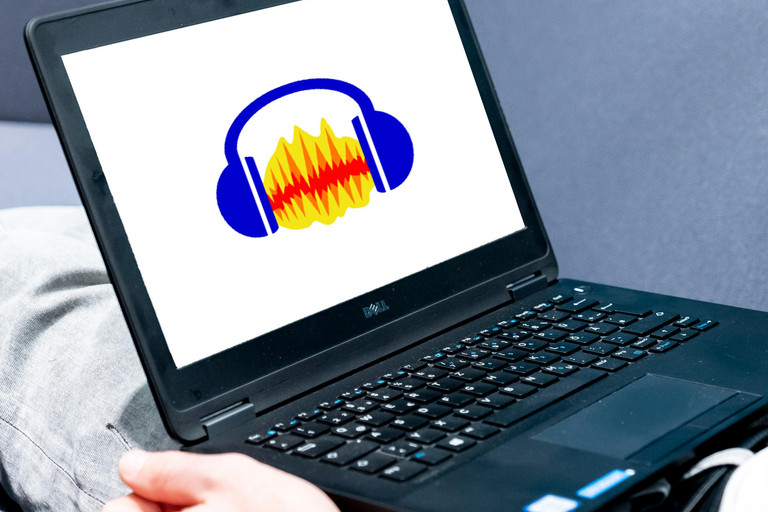 Dekoratives Bild der Kachel 'Audioprodukte mit Audacity erstellen'